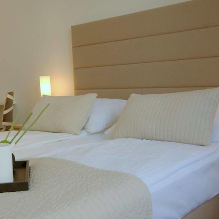 Irs Royal Apartments Apartamenty Irs Trzy Zagle Гданьск Экстерьер фото