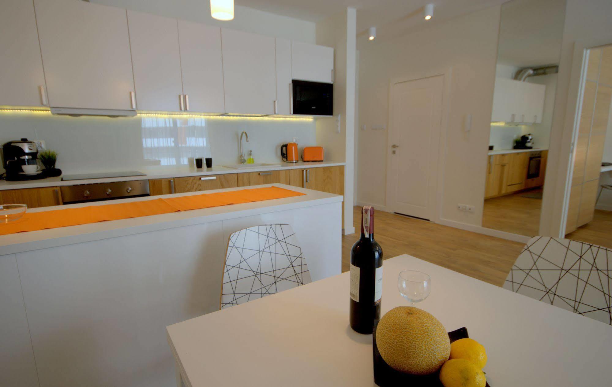 Irs Royal Apartments Apartamenty Irs Trzy Zagle Гданьск Экстерьер фото